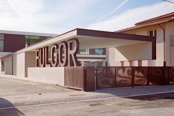 Fulgor_esterna-1